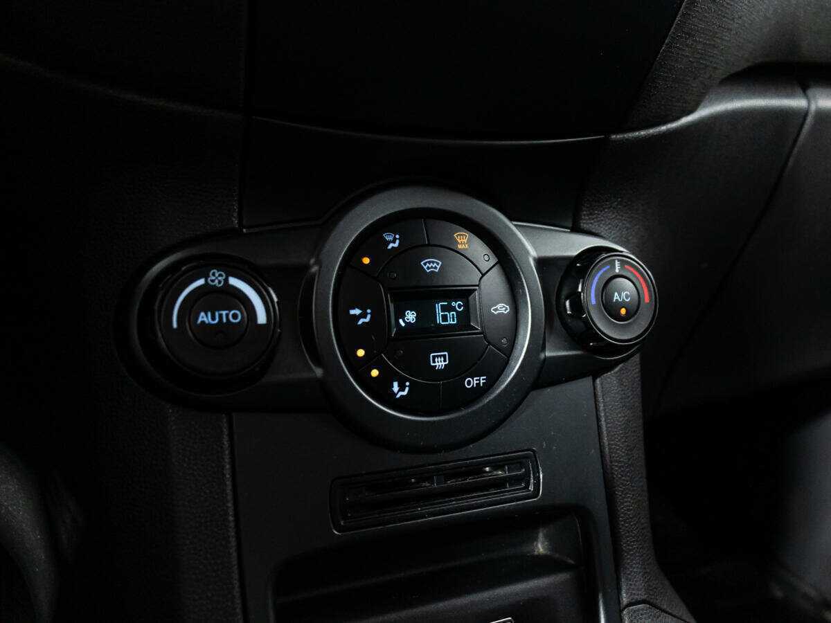 Купить Ford Fiesta, 2016, 124 831 км, фото №15