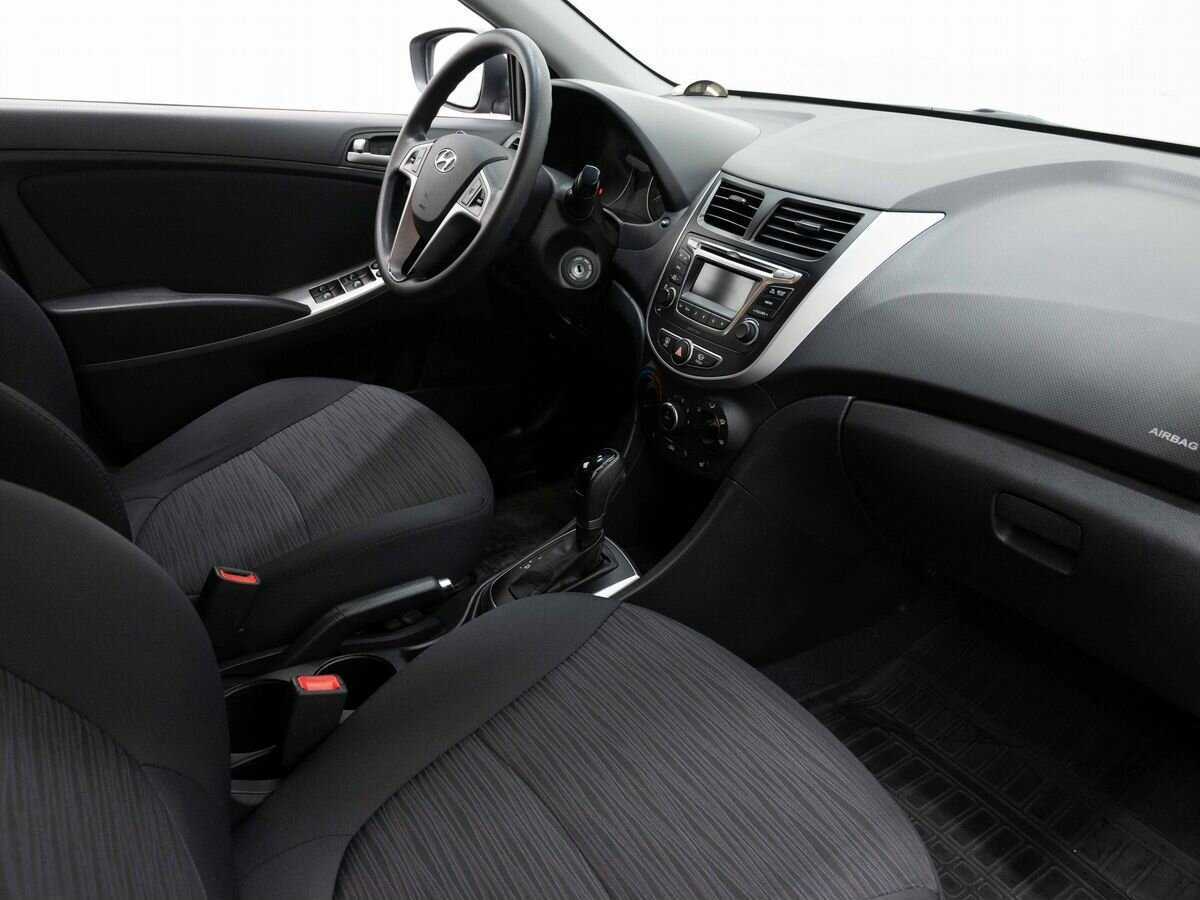 Купить Hyundai Solaris, 2016, 110 000 км, фото №12