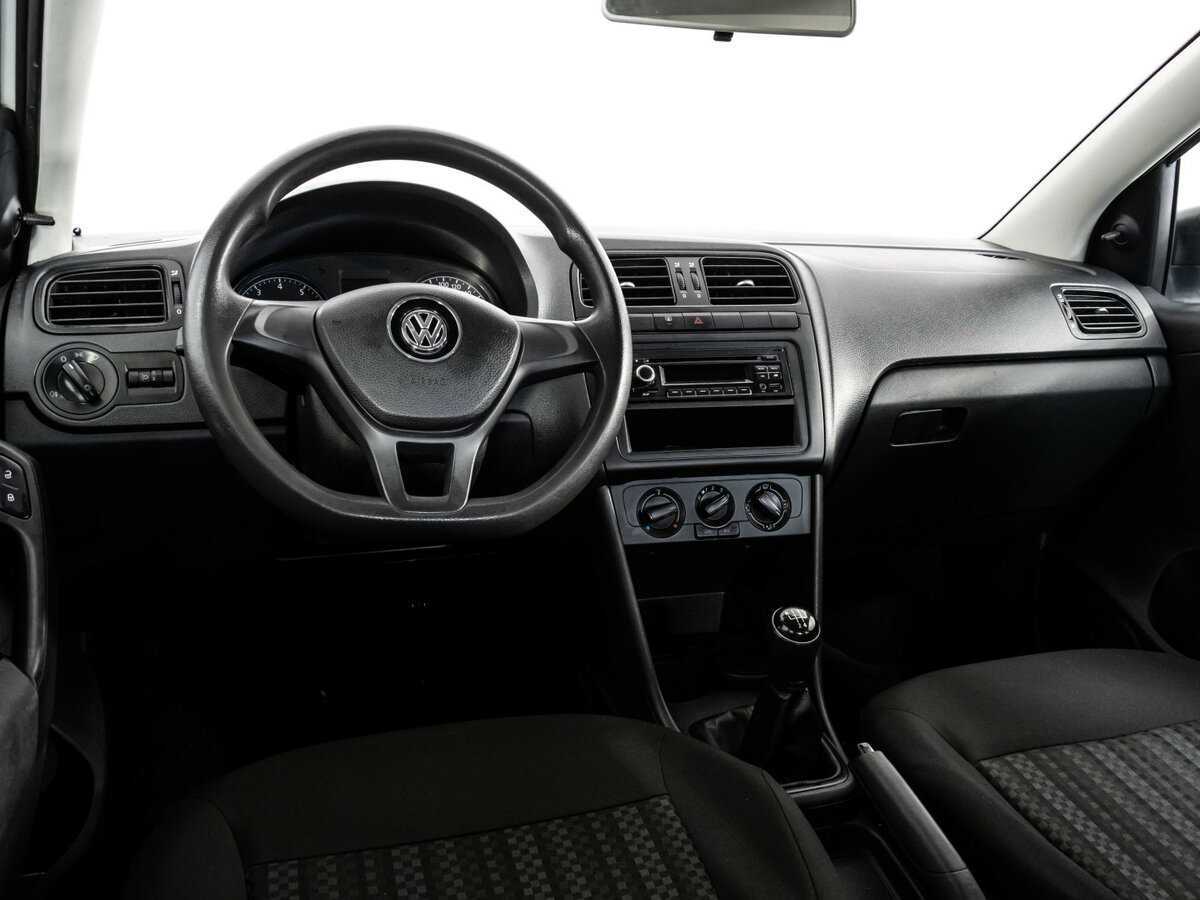Купить Volkswagen Polo, 2018, 179 000 км, фото №9