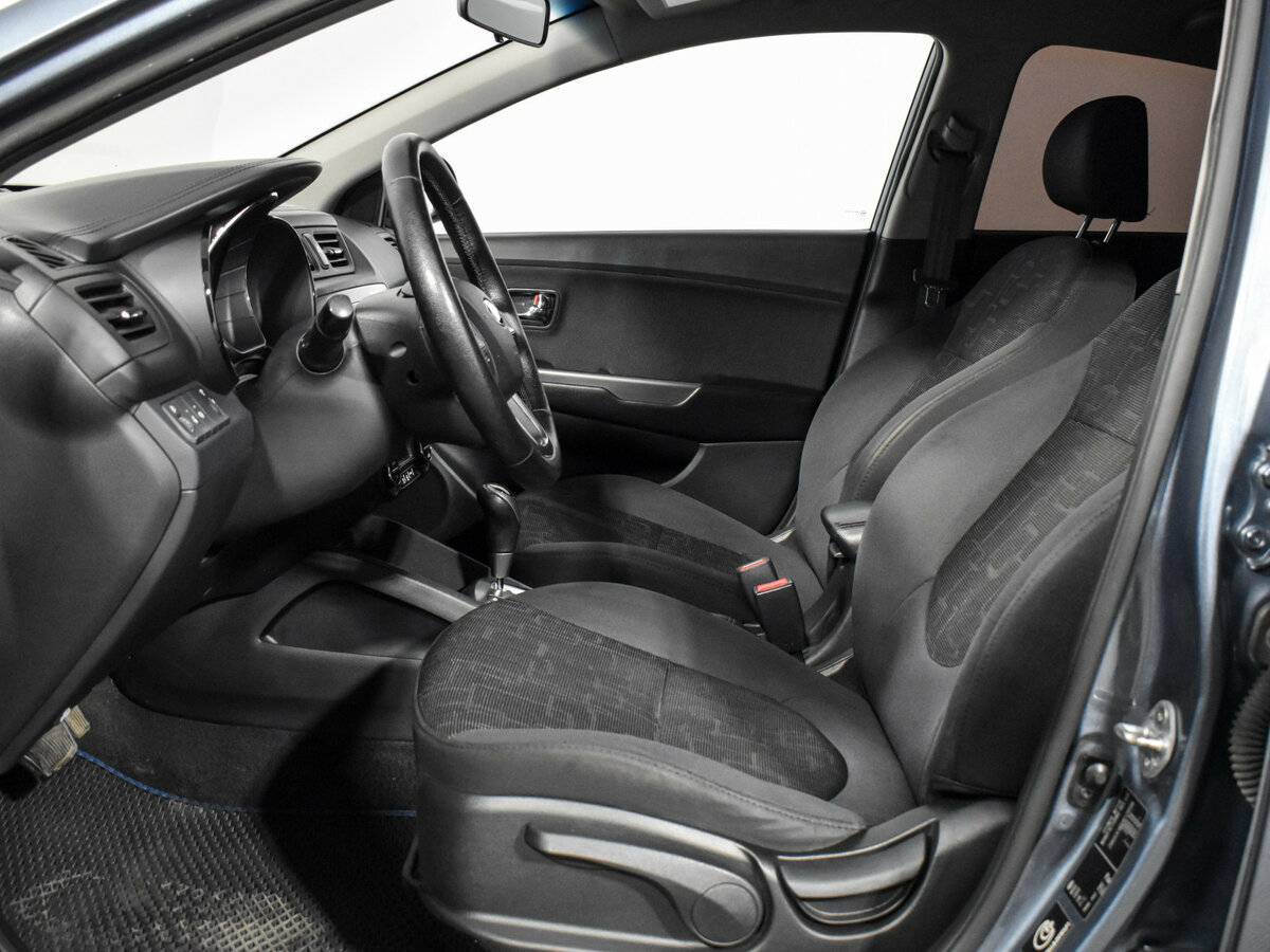 Купить Kia Rio 4-speed, 2013, 180 123 км, фото №10