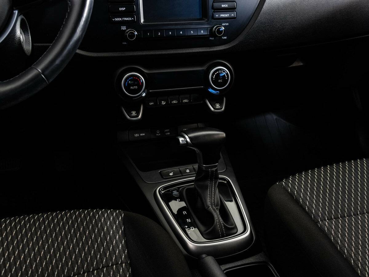 Купить Kia Rio X-Line, 2018, 80 371 км, фото №11