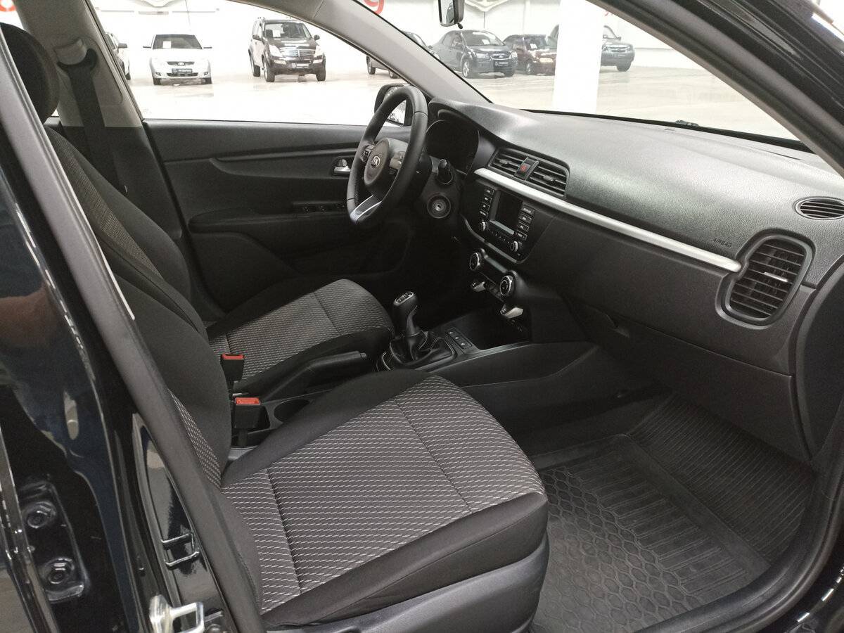 Купить Kia Rio, 2019, 72 784 км, фото №11