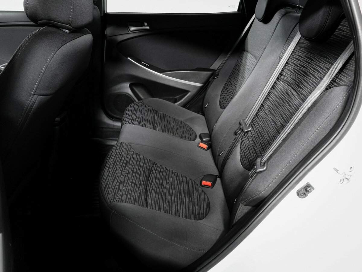 Купить Hyundai Solaris, 2016, 236 209 км, фото №10