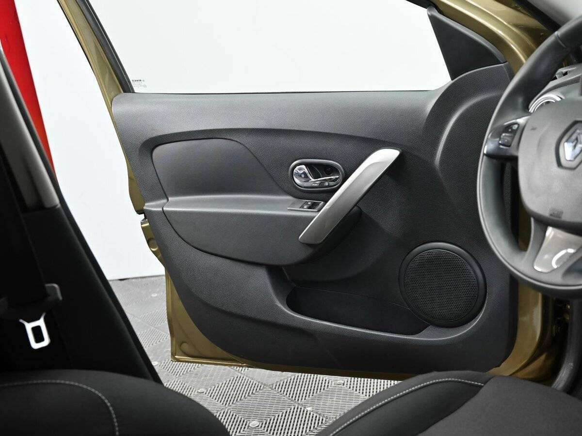 Купить Renault Sandero, 2016, 133 000 км, фото №7