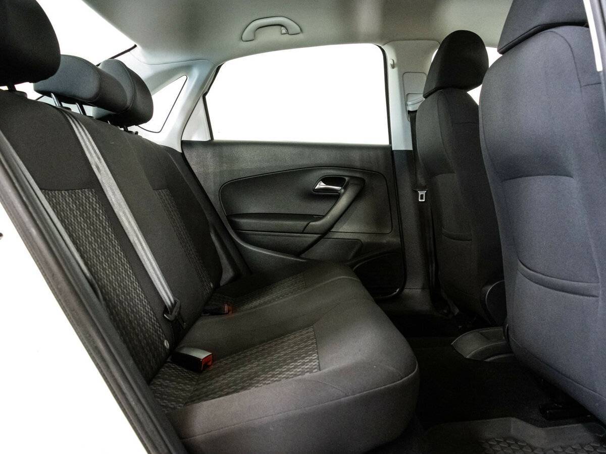 Купить Volkswagen Polo, 2017, 185 342 км, фото №14