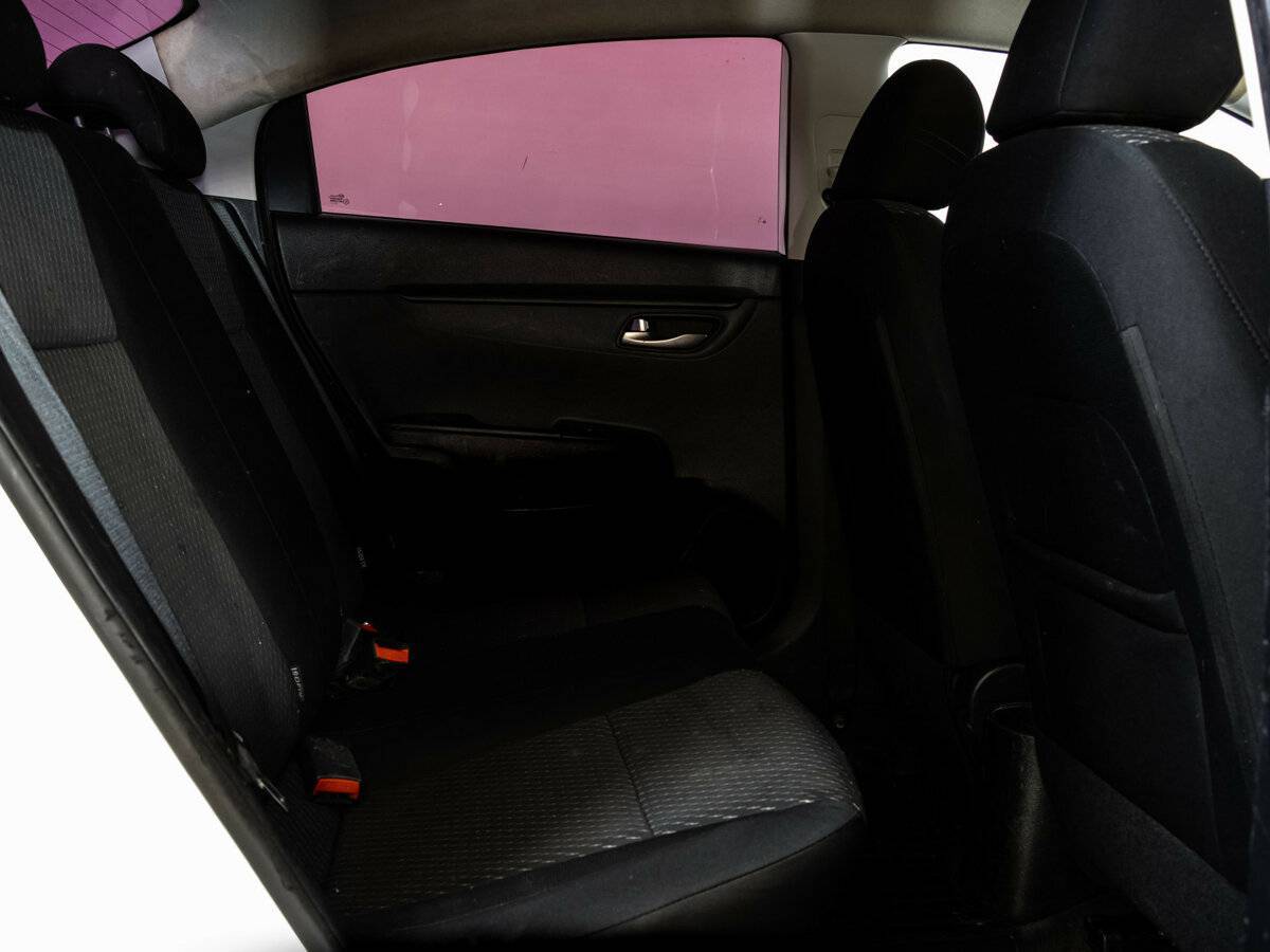 Купить Kia Rio, 2017, 260 535 км, фото №12