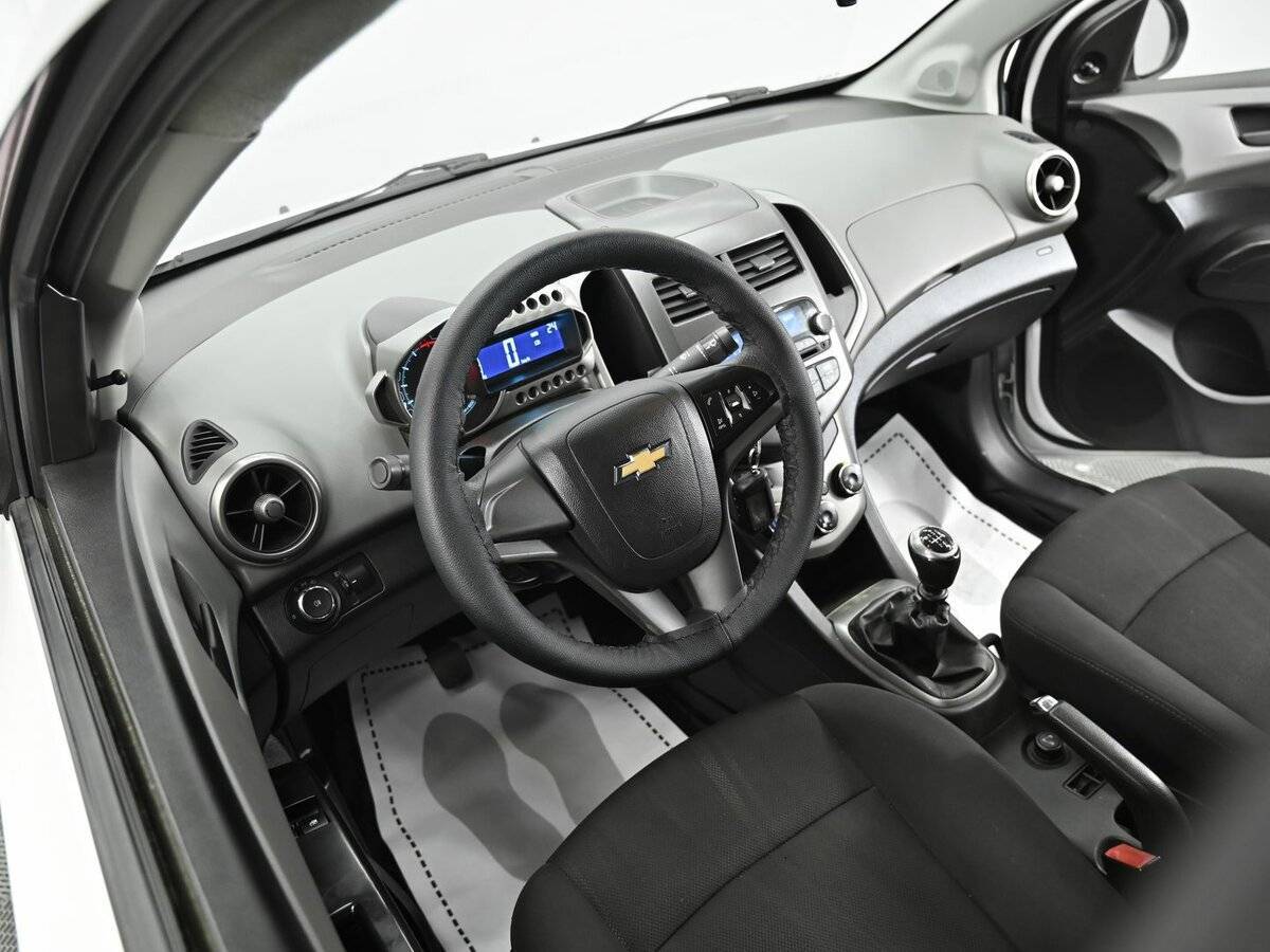 Купить Chevrolet Aveo, 2012, 138 000 км, фото №8