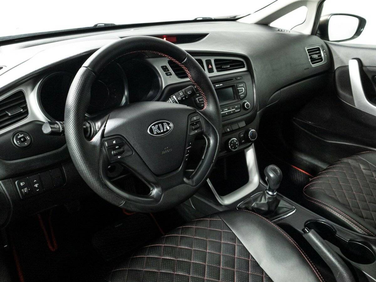 Купить Kia Ceed, 2013, 217 370 км, фото №11