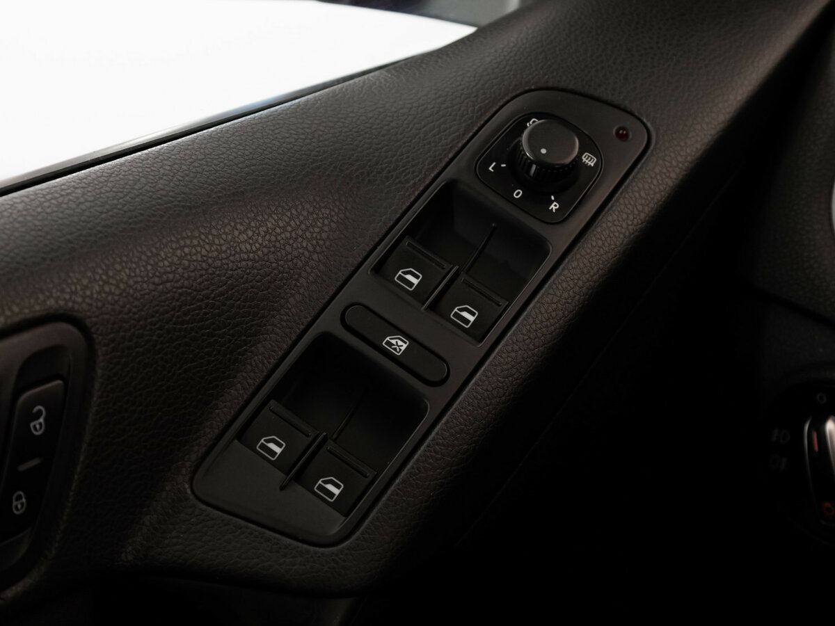 Купить Volkswagen Tiguan I Рестайлинг, 2012, 260 025 км, фото №13