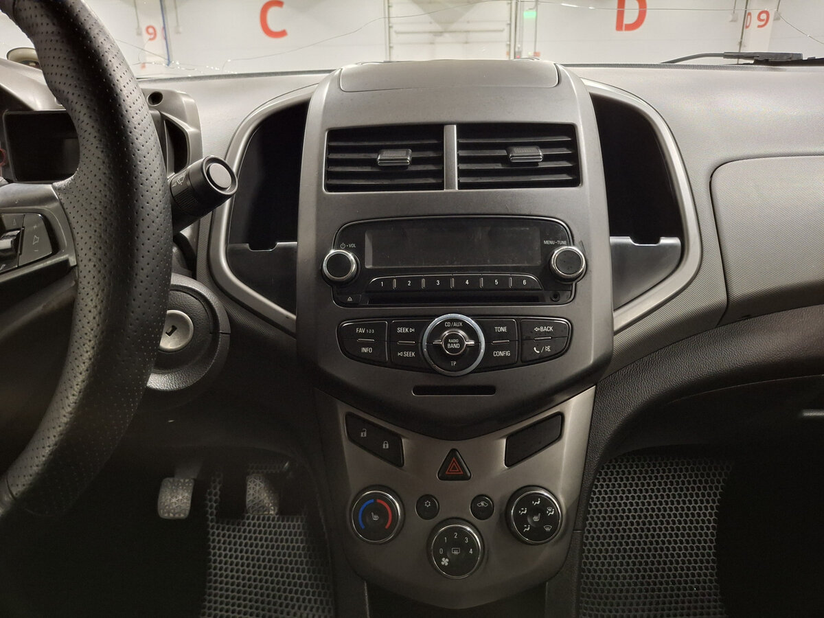 Купить Chevrolet Aveo II, 2012, 200 332 км, фото №15