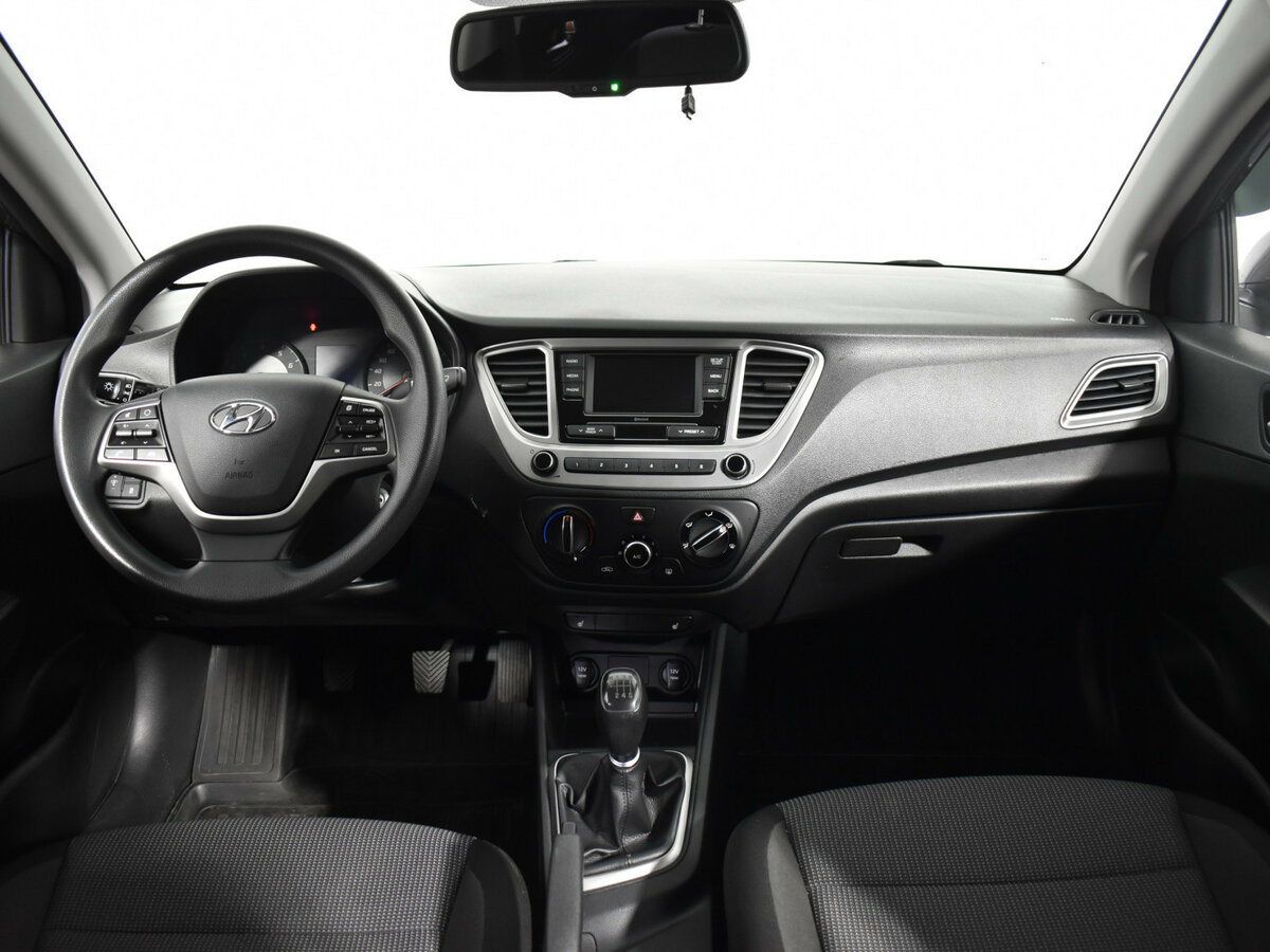 Купить Hyundai Solaris II Рестайлинг, 2021, 54 431 км, фото №11